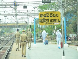 Delhi Couple Taken Off Rajdhani Train After Passengers Spot Quarantine Stamp Delhi Couple Taken Off Rajdhani Train After Passengers Spot Quarantine Stamp