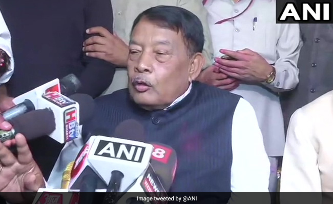 ऊंची जाति की महिलाओं पर मंत्री के बयान पर किरकिरी के बाद बीजेपी को मांगनी पड़ी माफी