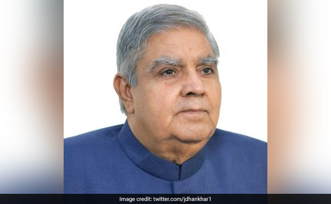 বিশ্ব বাণিজ্য সম্মেলনের হিসেব চেয়ে অর্থমন্ত্রী অমিত মিত্রের কাছে রাজ্যপাল বিশ্ব বাণিজ্য সম্মেলনের হিসেব চেয়ে অর্থমন্ত্রী অমিত মিত্রের কাছে রাজ্যপাল
