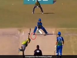 PSL 2020: बल्लेबाज ने मारा अजीबोगरीब शॉट तो गुस्से में शाहीन अफरीदी ने किया कुछ ऐसा... देखें Video PSL 2020: बल्लेबाज ने मारा अजीबोगरीब शॉट तो गुस्से में शाहीन अफरीदी ने किया कुछ ऐसा... देखें Video