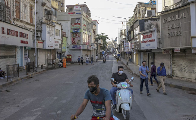 India Has Enough Food To Feed Poor If There's A Prolonged Shutdown