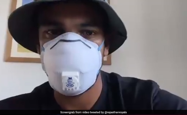 कोरोनावायरस से लोगों को जागरूक करने के लिए ईश सोढी ने निकाला ऐसा नायाब तरीका, देखें VIDEO