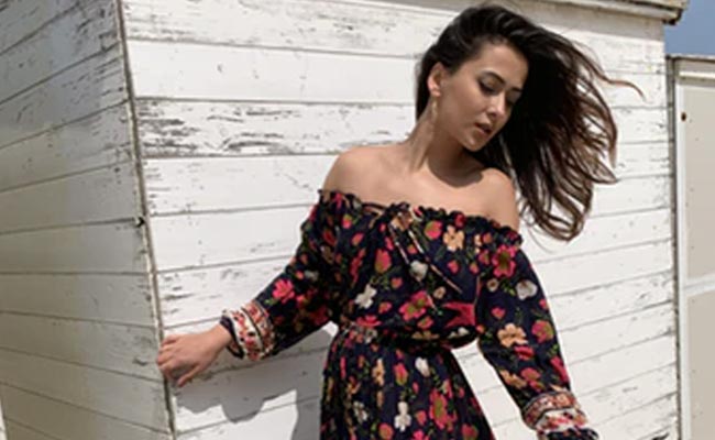 Stock Up Your Summer Wardrobe With These 9 Breezy Cotton Dresses