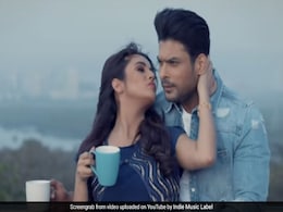 सिद्धार्थ शुक्ला और शहनाज गिल का पहला सॉन्ग 'भुला दूंगा' हुआ रिलीज, Video में दिखा रोमांटिक अंदाज सिद्धार्थ शुक्ला और शहनाज गिल का पहला सॉन्ग 'भुला दूंगा' हुआ रिलीज, Video में दिखा रोमांटिक अंदाज