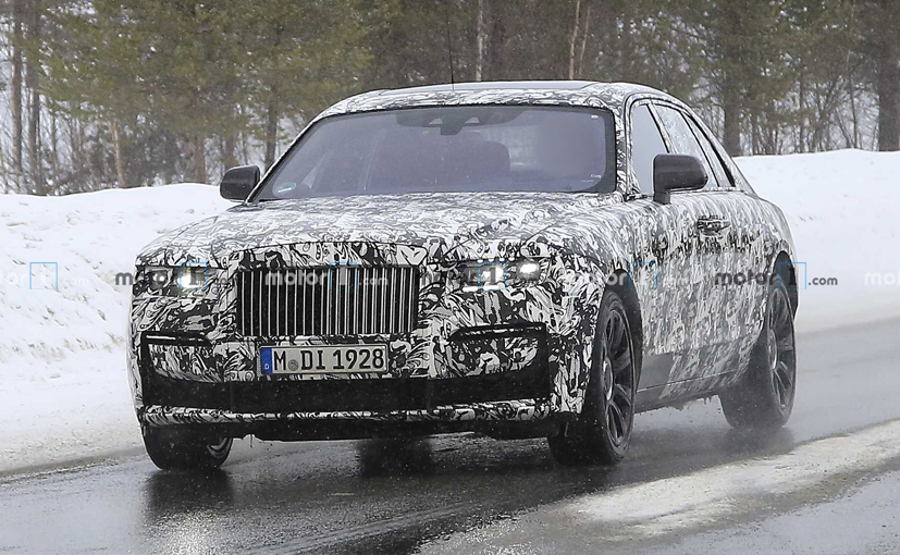 New-Generation Rolls-Royce Ghost Spotted Testing