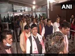 बॉलीवुड डायरेक्टर ने देश के राजनैतिक माहौल पर कसा तंज, बोले- सत्ता के भूखे नेताओं ने जनता को... बॉलीवुड डायरेक्टर ने देश के राजनैतिक माहौल पर कसा तंज, बोले- सत्ता के भूखे नेताओं ने जनता को...