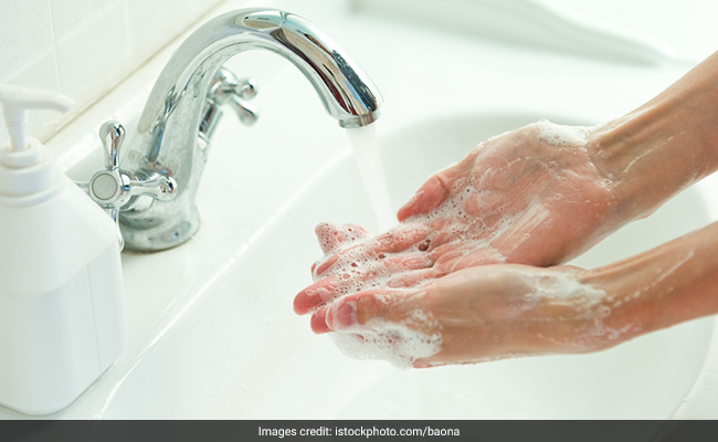 Coronavirus से बचाव और बच्चों को जागरूक करने के लिए इस स्कूल की अनूठी पहल, बनाई ''करो ना'' लिस्ट