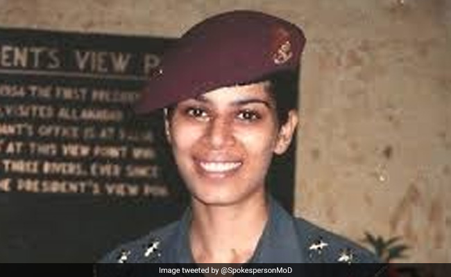 Meet Captain Ruchi Sharma, The First Operational Paratrooper Of Indian Army