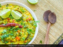 How To Make Masala Vegetable Khichdi: A Wholesome Winter Meal