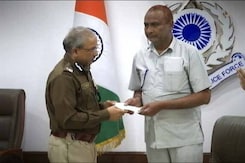 NDTV Impact: Help Comes For Retired Jawan Hit By Delhi Violence NDTV Impact: Help Comes For Retired Jawan Hit By Delhi Violence