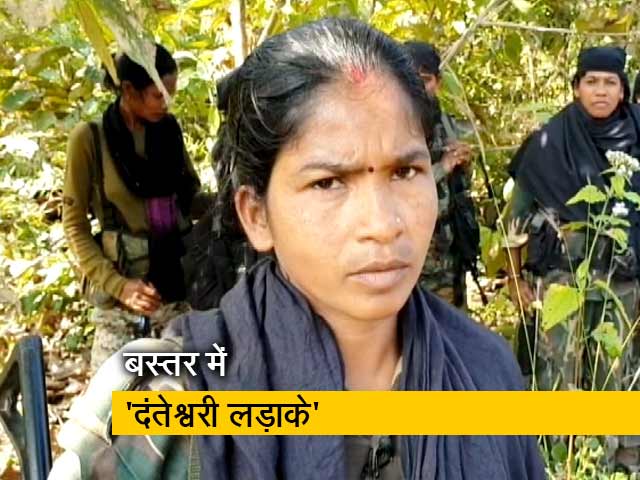 छत्तीसगढ़: दंतेवाड़ा में नक्सलियों से लोहा लेती कमांडो