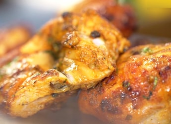 Love Chicken Tikka? Try These 5 Mouth-Watering Fusion Chicken Tikka Snacks Love Chicken Tikka? Try These 5 Mouth-Watering Fusion Chicken Tikka Snacks