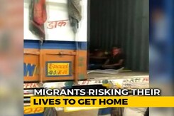 Maharashtra Cops Opened 2 Trucks, Found Over 300 Migrant Workers Maharashtra Cops Opened 2 Trucks, Found Over 300 Migrant Workers