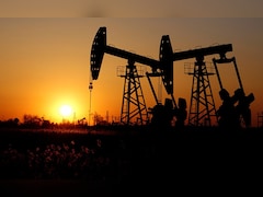 ईरान-इजरायल युद्ध का असर: कच्चे तेल की कीमत 80 डॉलर/बैरल के पार, एक साल में सबसे ऊंचे स्तर पर