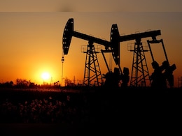 ईरान-इजरायल युद्ध का असर: कच्चे तेल की कीमत 80 डॉलर/बैरल के पार, एक साल में सबसे ऊंचे स्तर पर