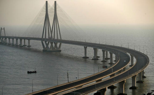 Mumbai Police Tweaks 2-km Radius Rule, Allows Travel ''Closer To Home''
