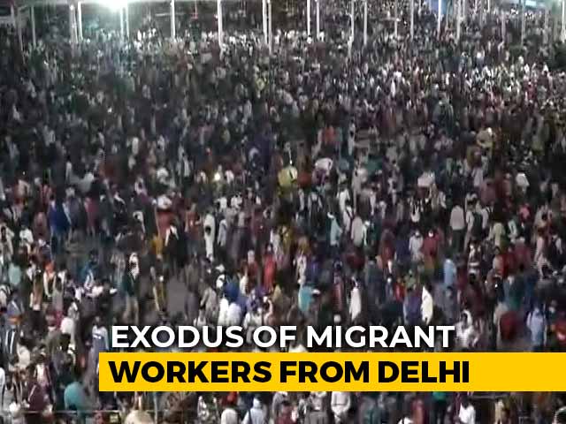 Thousands At Delhi Bus Station Amid COVID-19 Risk, Wait For Ride Home