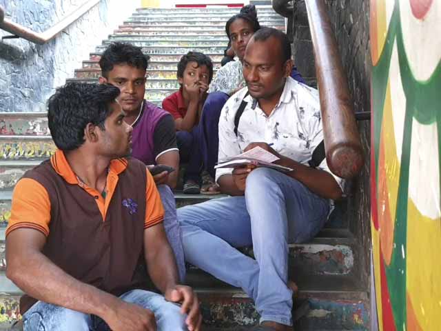 Migrant Workers Leave Kerala Amid Coronavirus Scare