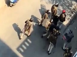 जामिया हिंसा और उत्तर पूर्व दिल्ली दंगा मामले में गिरफ्तारियां फरेंसिक सबूतों के विश्लेषण के आधार पर : पुलिस जामिया हिंसा और उत्तर पूर्व दिल्ली दंगा मामले में गिरफ्तारियां फरेंसिक सबूतों के विश्लेषण के आधार पर : पुलिस