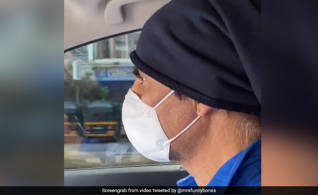 अक्षय कुमार के साथ अस्पताल से लौटते हुए ट्विकंल खन्ना का वीडियो हुआ वायरल, बोलीं- मुझे कोरोना नहीं है