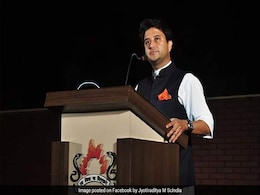 राहुल गांधी के लिए खतरा माने जा रहे ज्योतिरादित्य सिंधिया के पास नहीं था कोई दूसरा विकल्प... राहुल गांधी के लिए खतरा माने जा रहे ज्योतिरादित्य सिंधिया के पास नहीं था कोई दूसरा विकल्प...