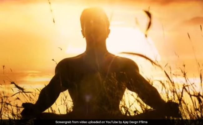 एसएस राजामौली की फिल्म 'RRR' का पहला Video रिलीज, राम चरण का दिखा धांसू अंदाज