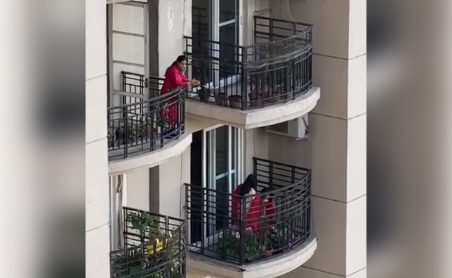 Watch: Italy-Style Singing At Gurgaon Balconies To Beat Coronavirus Blues