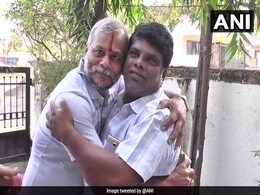 Muslim Man Helps Hindu Friend Raise Rs 3 Lakh for Temple In Gujarat Muslim Man Helps Hindu Friend Raise Rs 3 Lakh for Temple In Gujarat