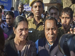 "Fight For Justice Not Over," Say Parents On Nirbhaya Death Anniversary "Fight For Justice Not Over," Say Parents On Nirbhaya Death Anniversary