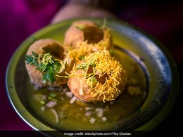 This Mesmerising Golgappa Video Will Give You Another Reason To Love Them