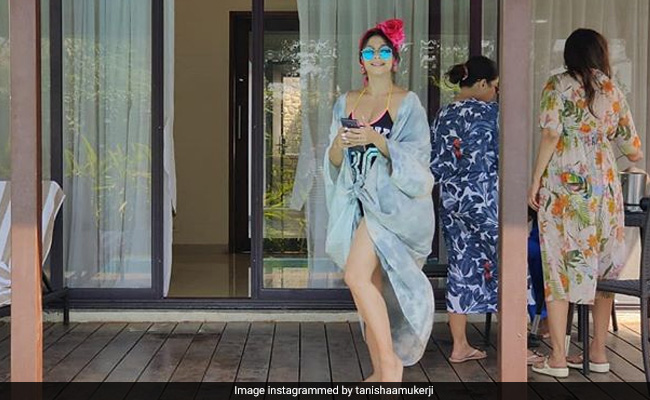 Tanishaa Mukerji Is "Always On Her Phone, Even In Paradise." See Holiday Pic