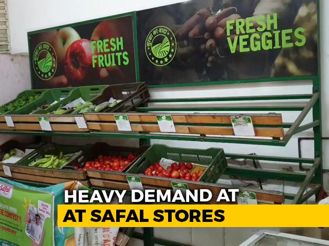 SAFAL Retail Chain Sees High Demand As Buyers Rush To Stockpile Amid Lockdown