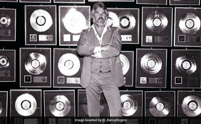 Country Music Legend Kenny Rogers Dies At 81