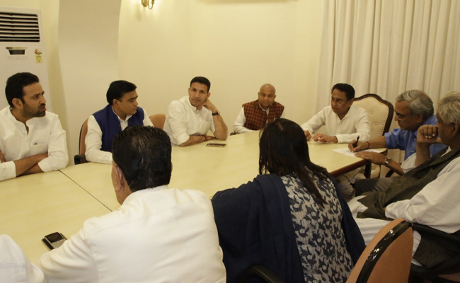 Kamal Nath Fights Back With Cabinet Rejig, Says "Won't Let Them Succeed"