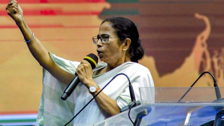 बंगाल SIR मुद्दे पर ममता की अगुवाई में TMC का दिल्ली कूच, खेला करने की हो रही तैयारी