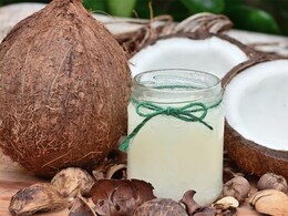 वर्जिन कोकोनट ऑयल या रिफाइंड कोकोनट ऑयल, स्किन और बालों के लिए क्या है अच्छा बता रही हैं डर्मेटोलॉजिस्ट वर्जिन कोकोनट ऑयल या रिफाइंड कोकोनट ऑयल, स्किन और बालों के लिए क्या है अच्छा बता रही हैं डर्मेटोलॉजिस्ट