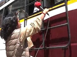Blog: I Climbed A Bus To Cover Madhya Pradesh Crisis Blog: I Climbed A Bus To Cover Madhya Pradesh Crisis