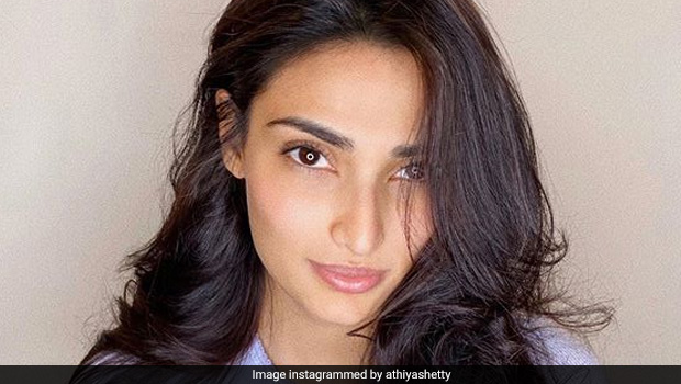 Athiya Shetty Bakes Yummy Banana Bread, Here's A Recipe You Can Try Too