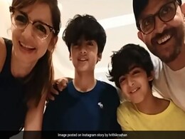 ऋतिक रोशन और सुजैन खान ने कुछ इस तरह Lockdown में किया बेटे का बर्थडे सेलिब्रेट, Video हुआ वायरल ऋतिक रोशन और सुजैन खान ने कुछ इस तरह Lockdown में किया बेटे का बर्थडे सेलिब्रेट, Video हुआ वायरल