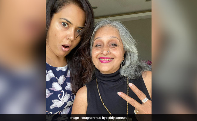Trending: Sameera Reddy's "Flip The Switch" Challenge With "<I>Asli</i> Gangster" - Her Mom-In-Law