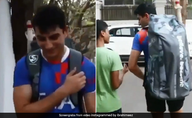स्टेडियम से क्रिकेट खेलकर लौट रहे थे इब्राहिम अली खान, फैन ने मांगी सेल्फी, तो ले लिया फोन और... देखें Video