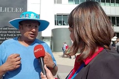 Fans Flock To MCG For Women's World Cup Final Between India And Australia Fans Flock To MCG For Women's World Cup Final Between India And Australia