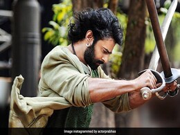 बाहुबली की सफलता में प्रभात चौधरी का रहा है बड़ा हाथ, फिल्म के प्रोड्यूसर ने कहा 'धन्यवाद' बाहुबली की सफलता में प्रभात चौधरी का रहा है बड़ा हाथ, फिल्म के प्रोड्यूसर ने कहा 'धन्यवाद'