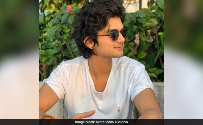 Grocery Startup By Jyotiraditya Scindia's Son Alleges Fraud By Its Manager