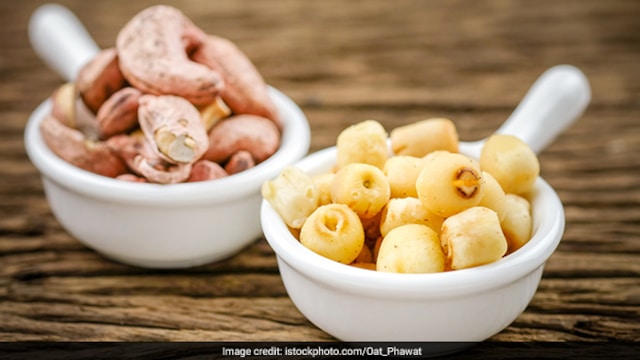 Weight loss: Ghee-roasted makhanas make for a healthy low-calorie plant-based snack