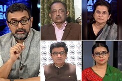 Delhi Violence Shocker: 'Goli Maaro' From Hospital Roof Delhi Violence Shocker: 'Goli Maaro' From Hospital Roof