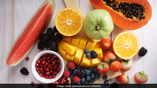 A healthy diet, including vegetarian foods, can indeed contribute to kidney health