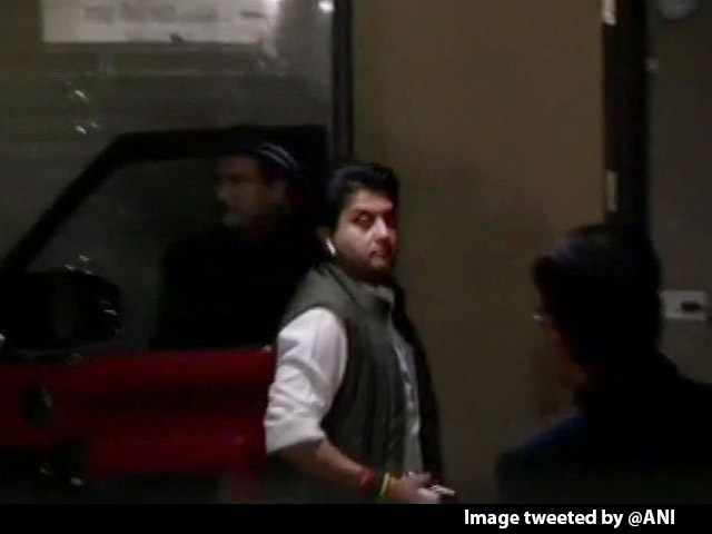 Flight Of 17 MLAs Shakes Wafer-Thin Majority In Madhya Pradesh