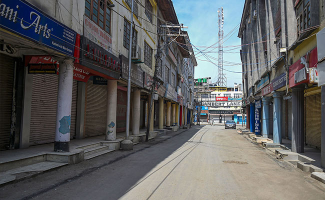 2 Border Security Force Men Killed In Terror Attack On Outskirts Of Srinagar