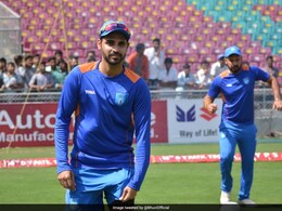 INDvSA: कोरोनावायरस से डरकर ऐसा नहीं करने का फैसला कर सकत़े हैं भारतीय खिलाडी, भुवनेश्वर कुमार ने कहा.. INDvSA: कोरोनावायरस से डरकर ऐसा नहीं करने का फैसला कर सकत़े हैं भारतीय खिलाडी, भुवनेश्वर कुमार ने कहा..